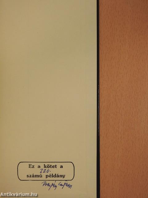 How to Be a European (aláírt, számozott példány)