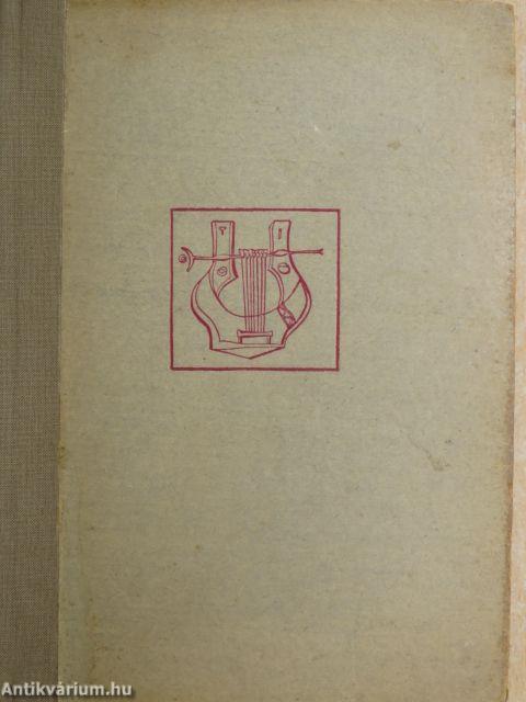 Három ember kerékpáron