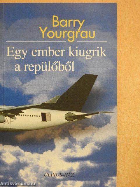 Egy ember kiugrik a repülőből