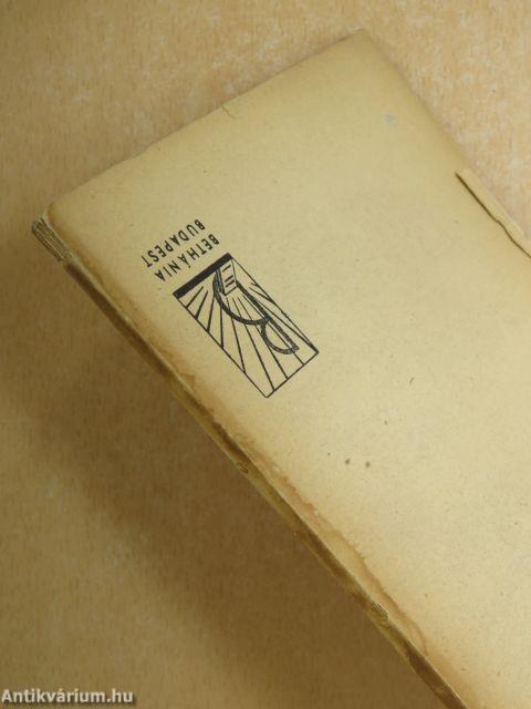 Elkergetett istenek (III.)/Életeim/Megtépászott napló/Mai jegyzetek