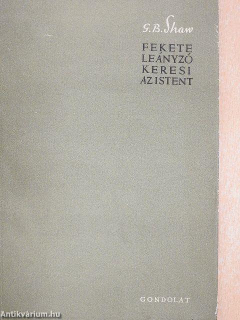 Fekete leányzó keresi az Istent