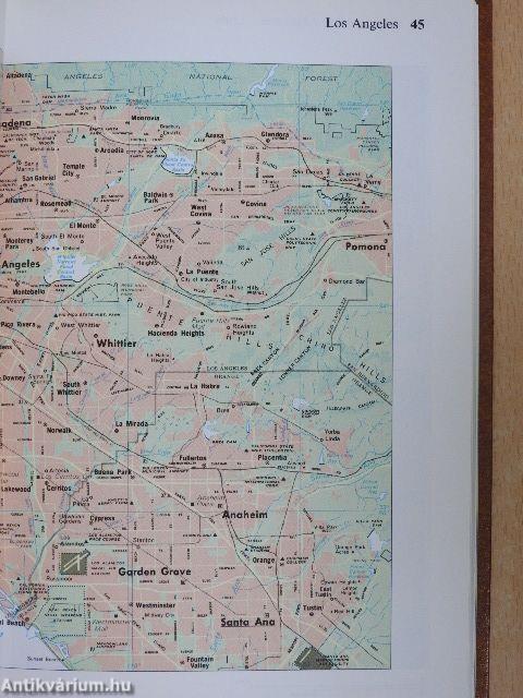 Traveler's World Atlas & Guide