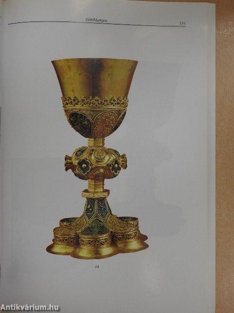 Liturgische Goldschmiedearbeiten im Ungarischen Nationalmuseum