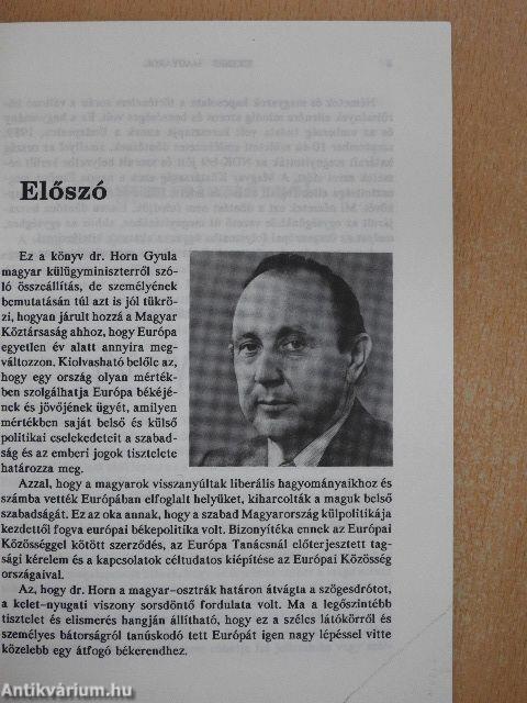 Itt vagyunk, Európa!