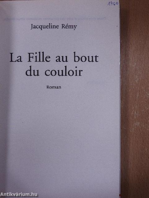 La Fille au bout du couloir