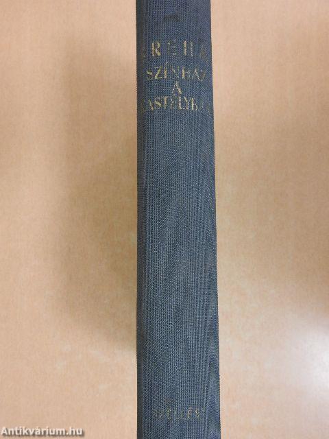 Színház a kastélyban