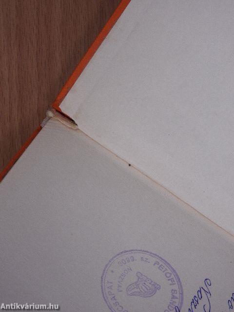 Napnyugtától napkeltéig