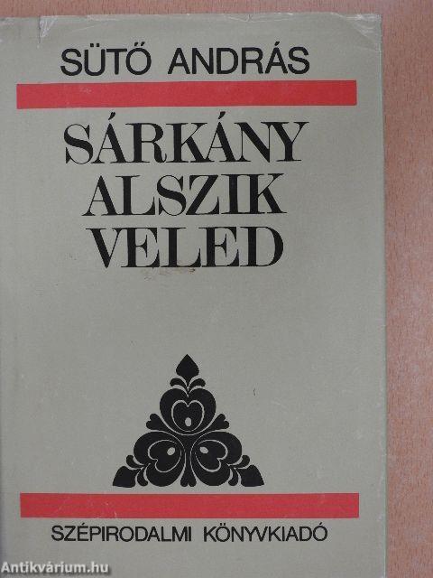 Sárkány alszik veled