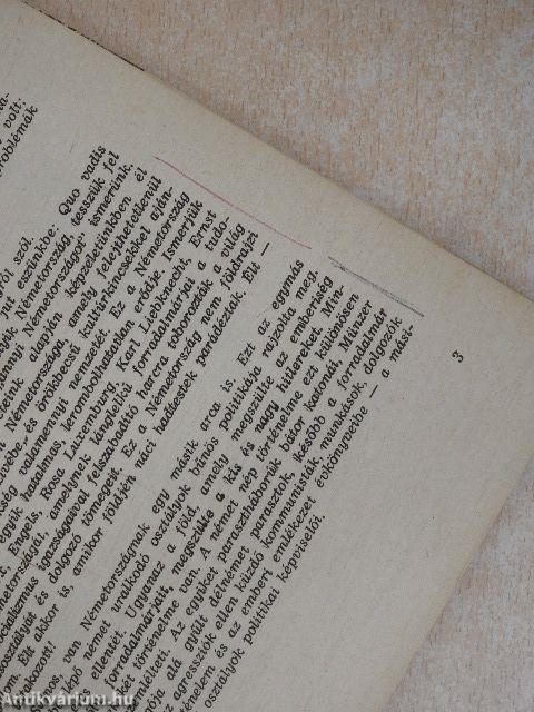 Egy nép - két állam