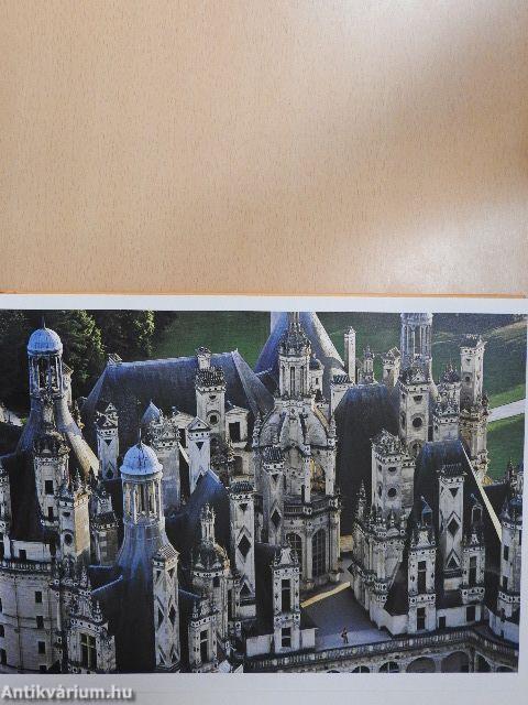 Paloták, villák és kastélyok