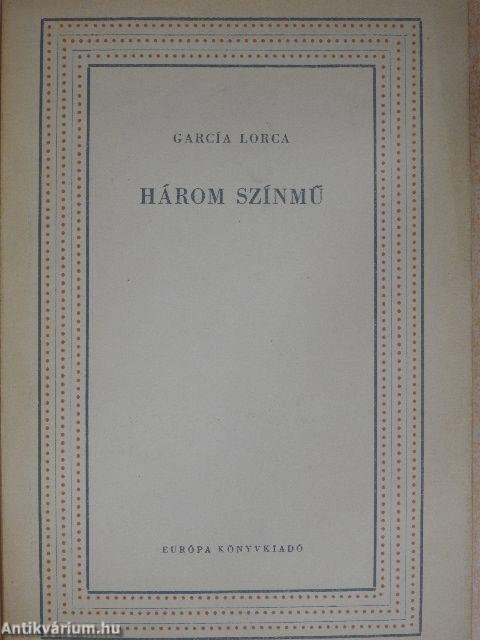 Három színmű