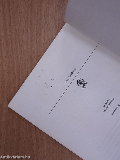 A Budapesti II. Kerületi II. Rákóczi Ferenc Gimnázium Évkönyve az 1972-73. tanévről