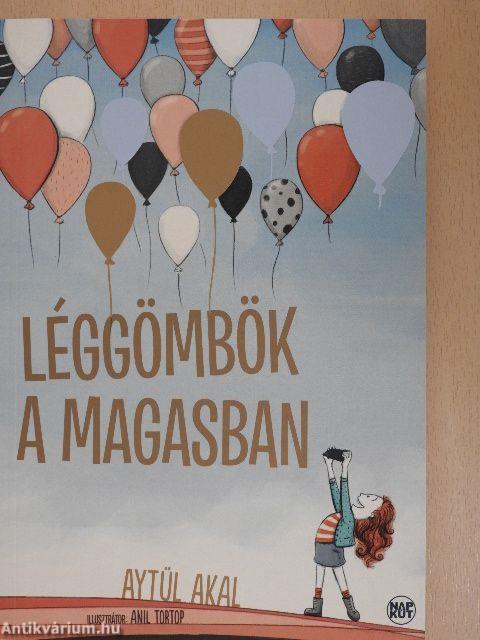 Léggömbök a magasban