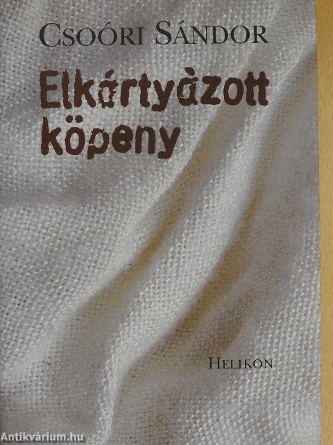 Elkártyázott köpeny