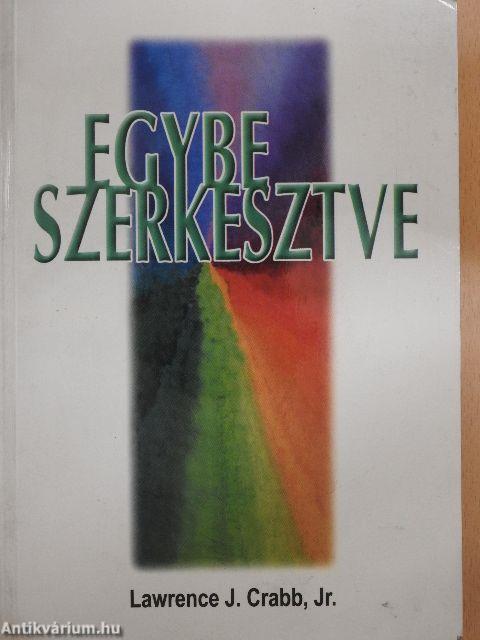 Egybeszerkesztve