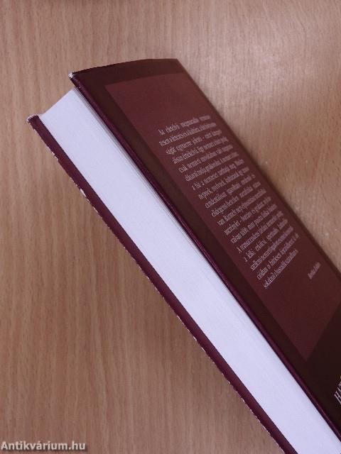 Kik vagyunk és miért