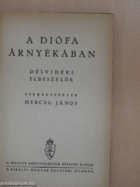 A diófa árnyékában