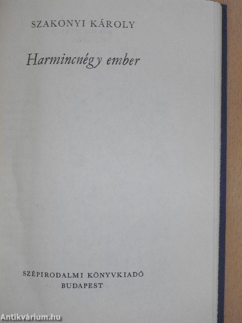 Harmincnégy ember