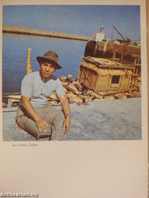 Papiruszhajóval az Atlanti-óceánon át