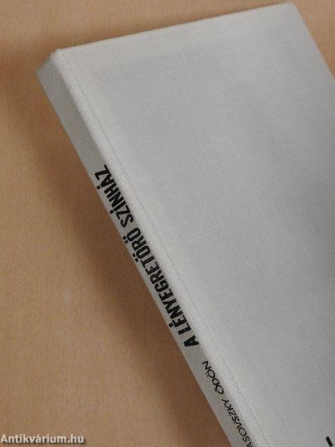 A lényegretörő színház