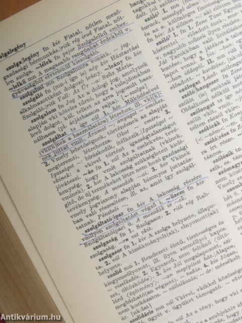 Magyar értelmező kéziszótár