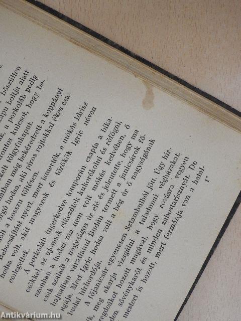 Lélekrablás/Magdaléna két élete/A fogyó hold