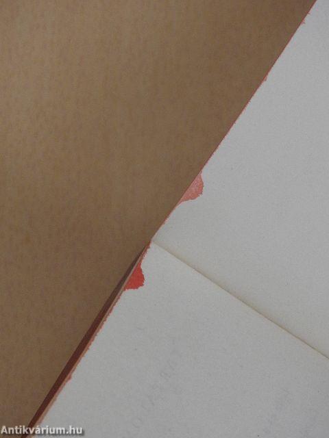 Lilla/Cápák/Nyugalmas ház