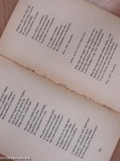 Válogatott költemények 