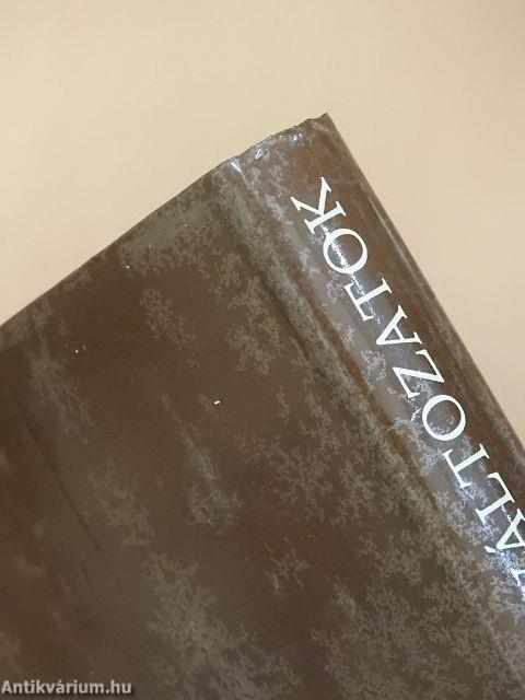 Színek, változatok