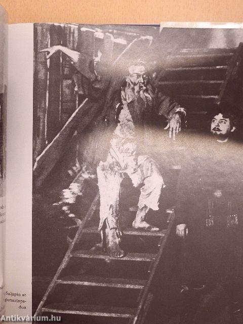 Pétervár-Leningrád