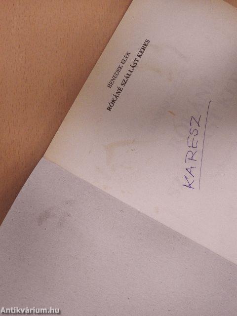 Rókáné szállást keres