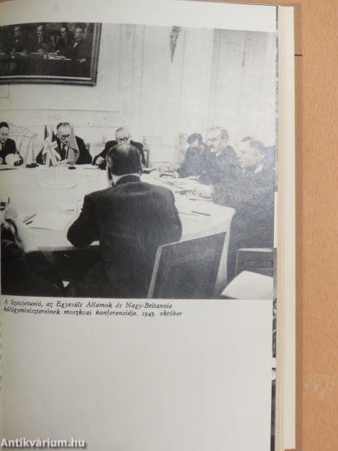 Az ENSZ bölcsőjénél