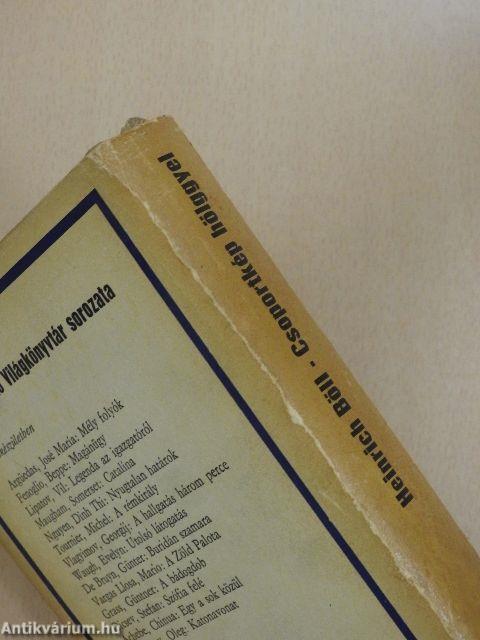 Csoportkép hölggyel