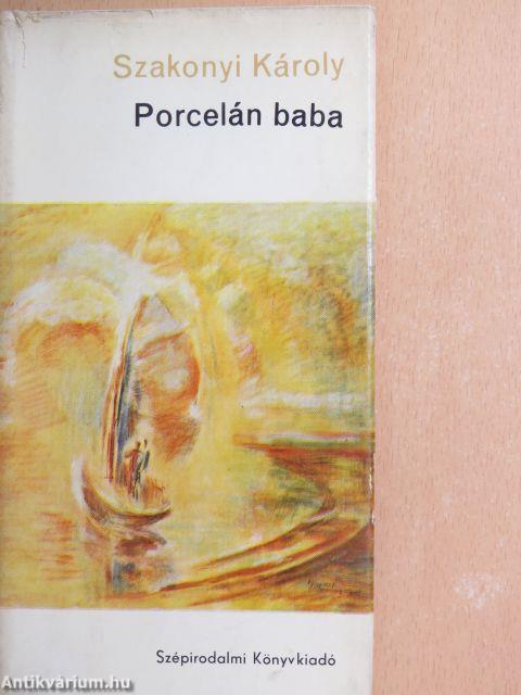 Porcelán baba