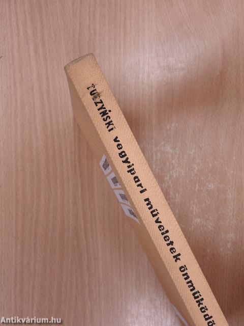 Vegyipari műveletek önműködő szabályozása