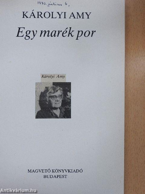 Egy marék por