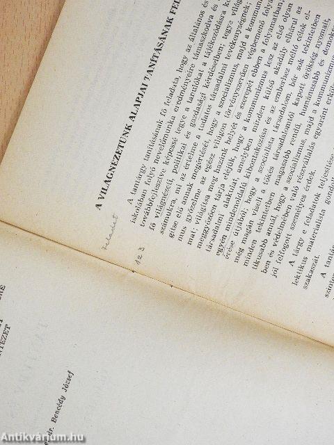 Tanterv és utasítás a gimnáziumok számára - Világnézetünk alapjai