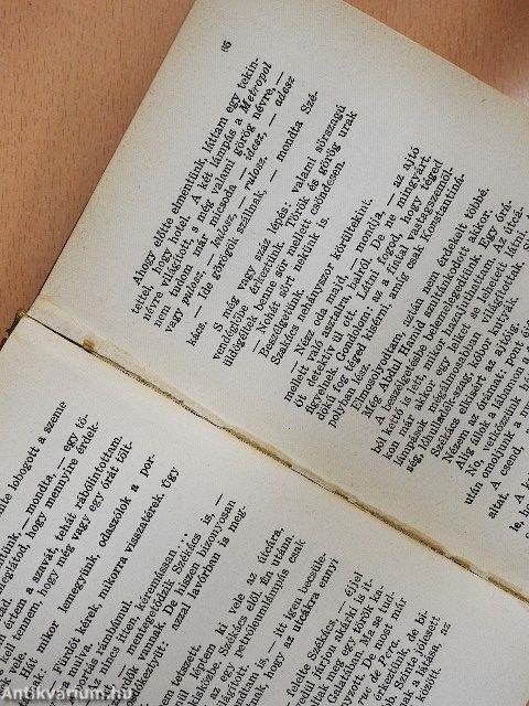 Amiket az útleíró elhallgat