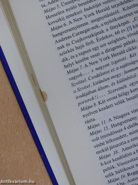 Pjotr Iljics Csajkovszkij életének krónikája (dedikált példány)