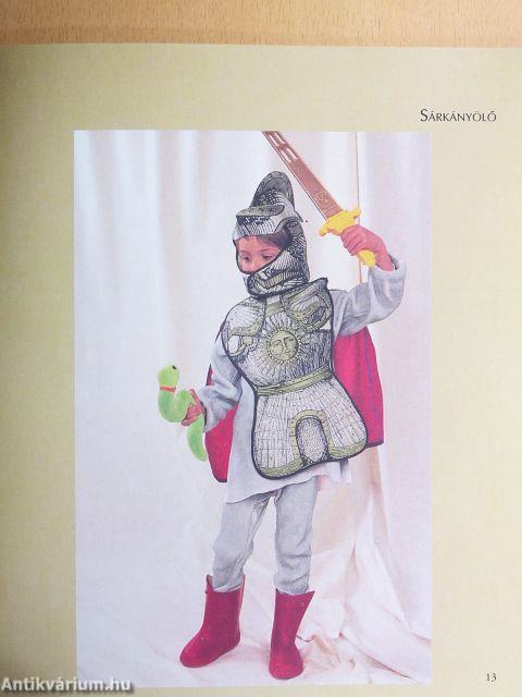 Fantasztikus jelmezkönyv