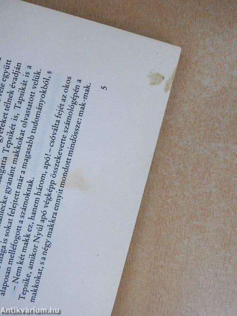 Csirregi-cserregi ország