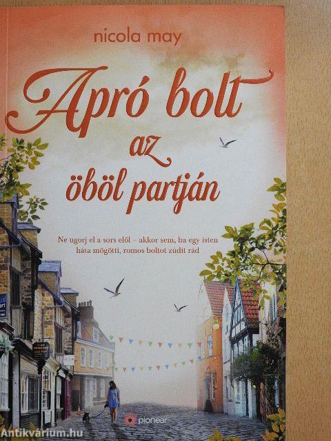 Apró bolt az öböl partján