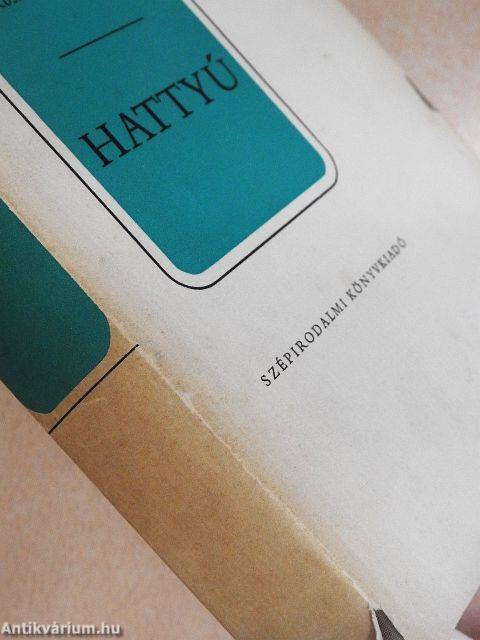 Hattyú
