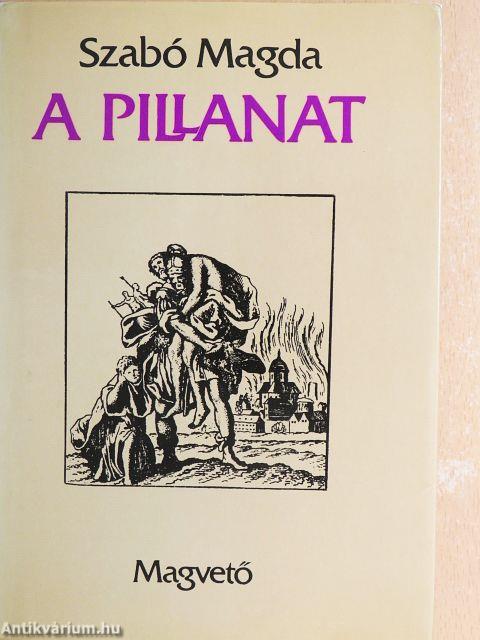 A pillanat