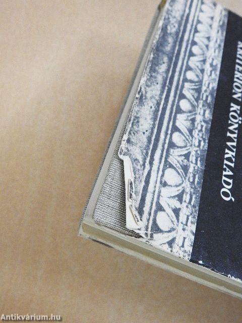 Művészettörténeti tanulmányok