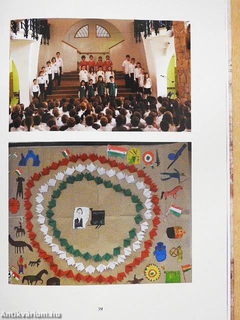 Páduai Szent Antal Iskola Emlékkönyv