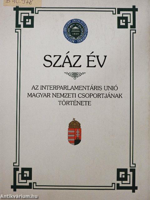 Száz év