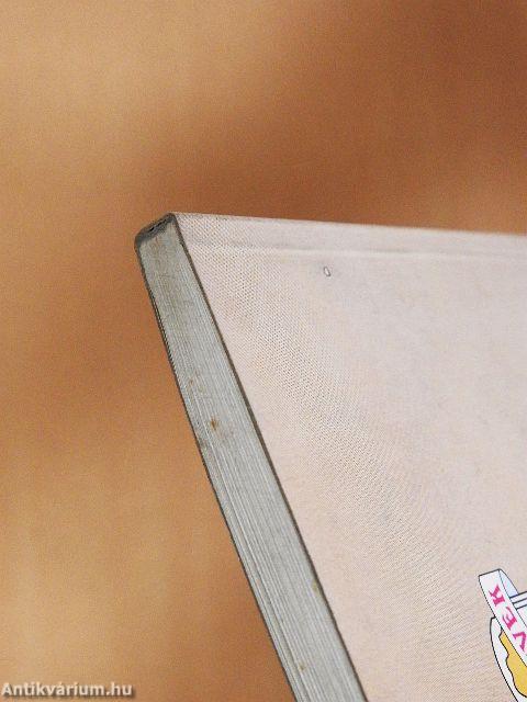 Halak, vadak, szárnyasok, bárány-, birka- és ürühúsból készült ételek