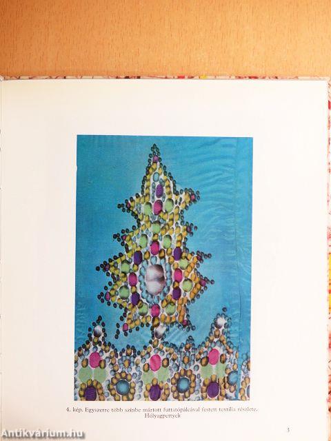Kézzel festett textíliák