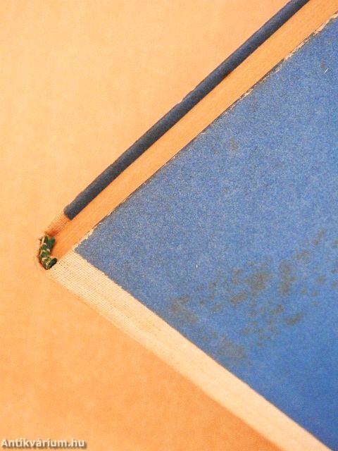 Távolban egy fehér vitorla